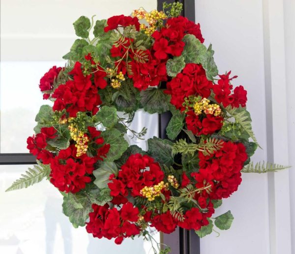 Geranium Wreath 22" Red | Pioneer Wholesale Flower Wreaths